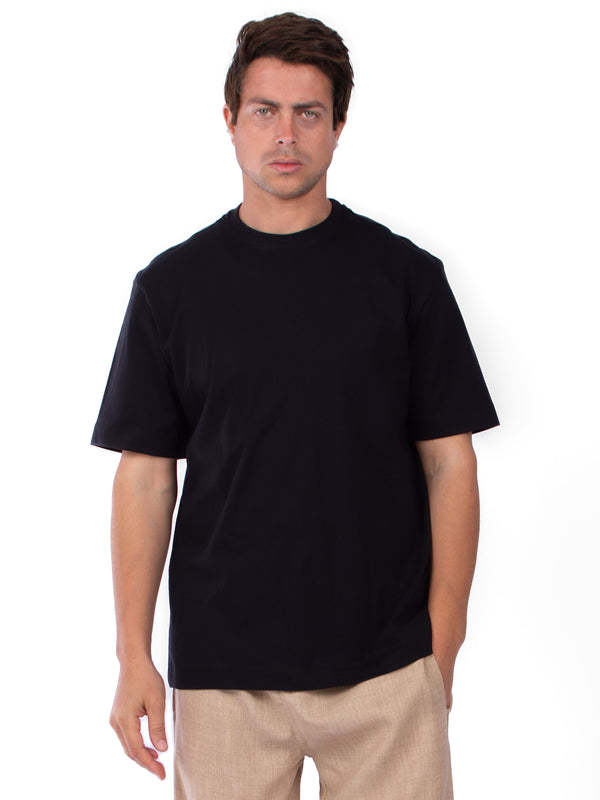 Unisex Black basic T-shirt